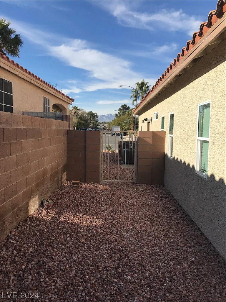 3644 Quail Creek, North Las Vegas, NV 89032