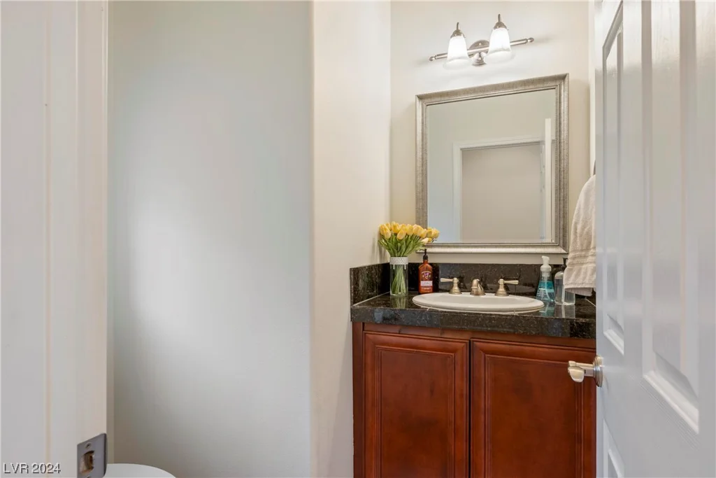 31 Via Mantova, Henderson, NV 89011