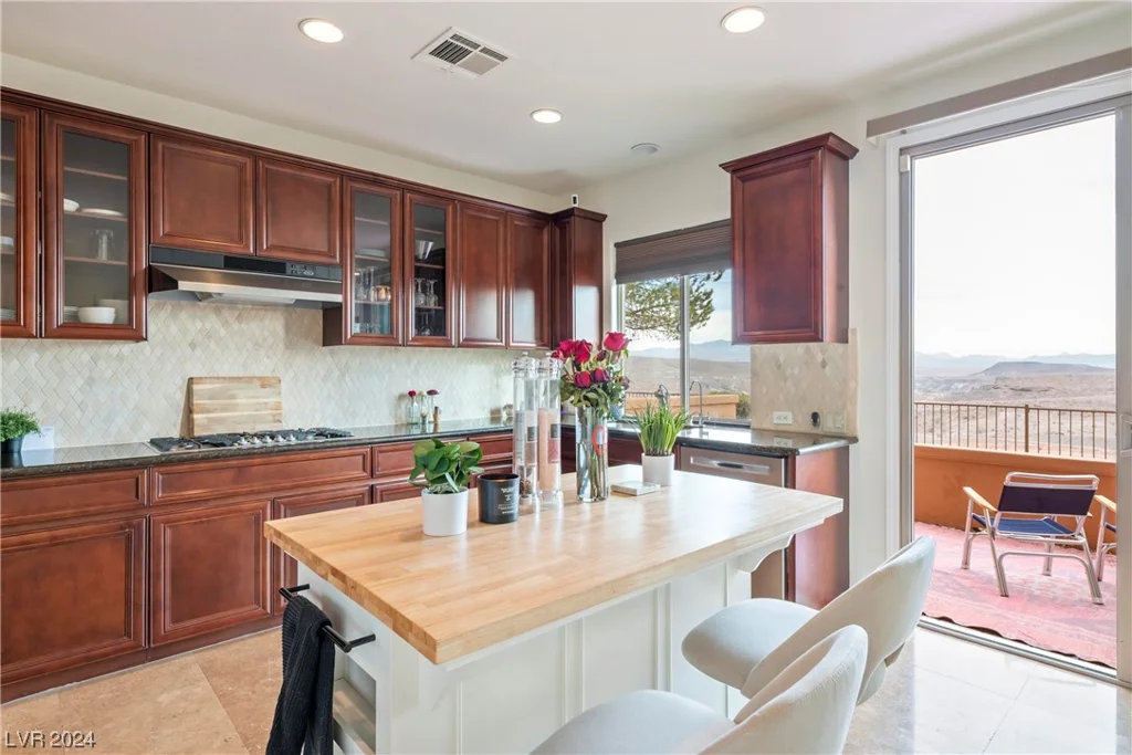 31 Via Mantova, Henderson, NV 89011