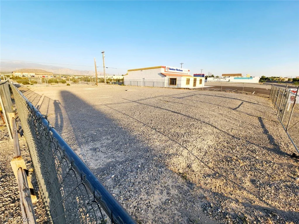 231 Frontage, Pahrump, NV 89048