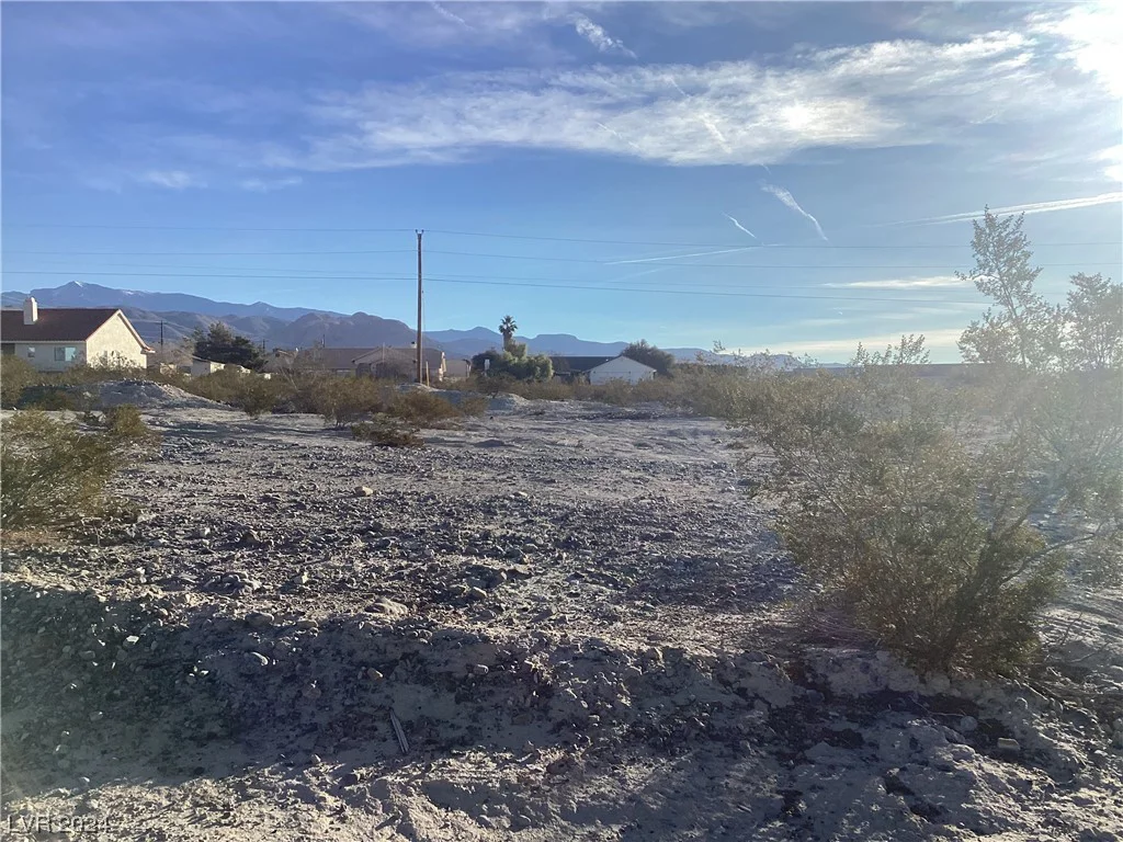 2061 Nemana, Pahrump, NV 89048