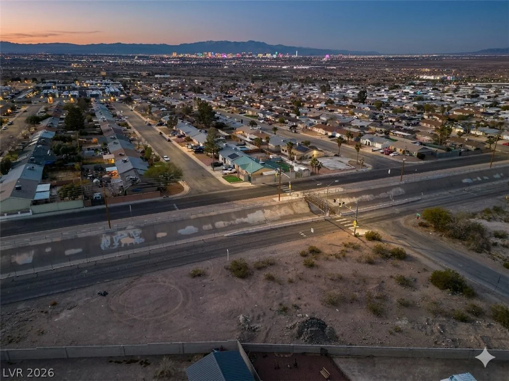 N Pueblo, Henderson, NV 89015