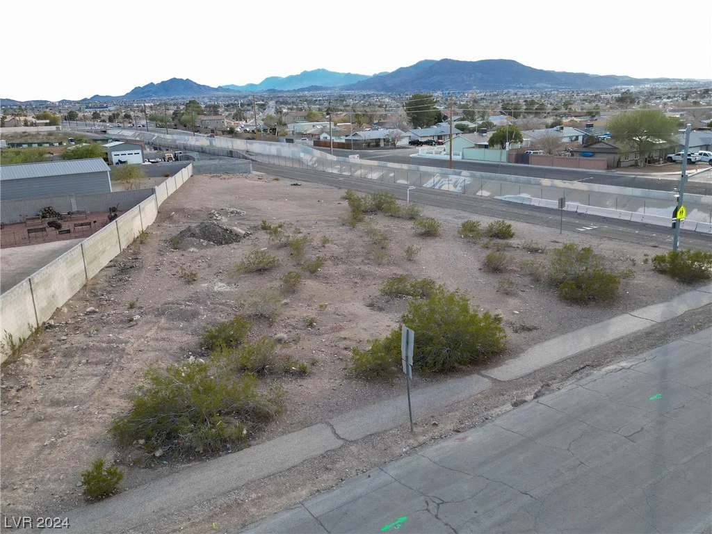 N Pueblo, Henderson, NV 89015