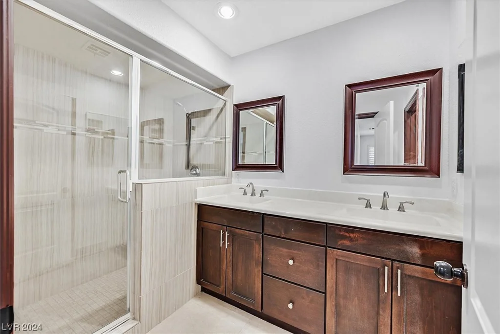 3815 Callahan, Las Vegas, NV 89120