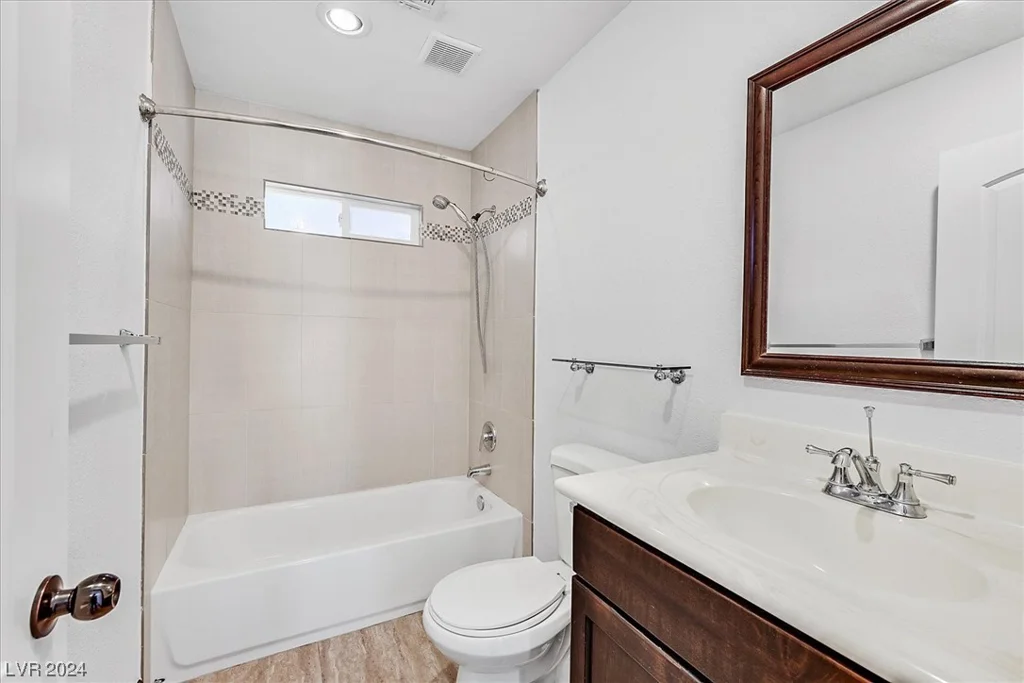 3815 Callahan, Las Vegas, NV 89120