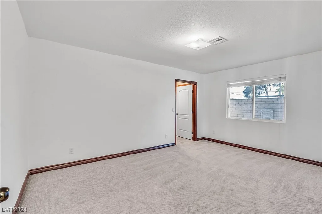 3815 Callahan, Las Vegas, NV 89120
