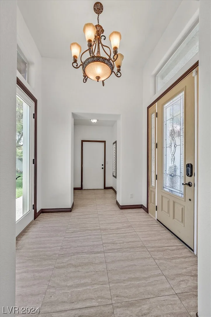 3815 Callahan, Las Vegas, NV 89120