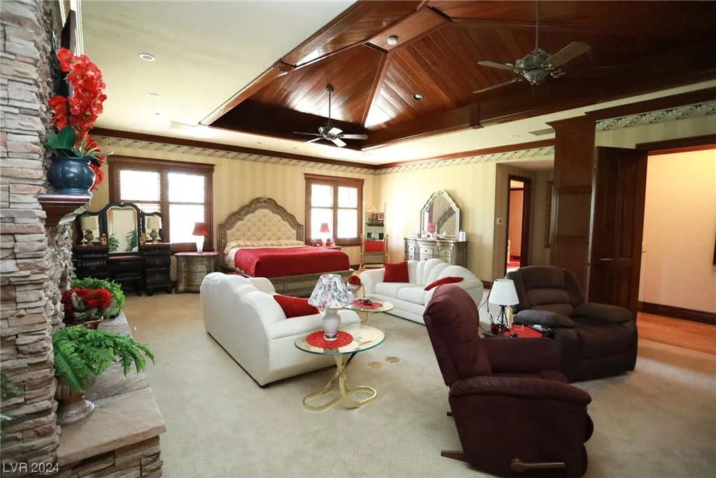 7650 Via Olivero, Las Vegas, NV 89117