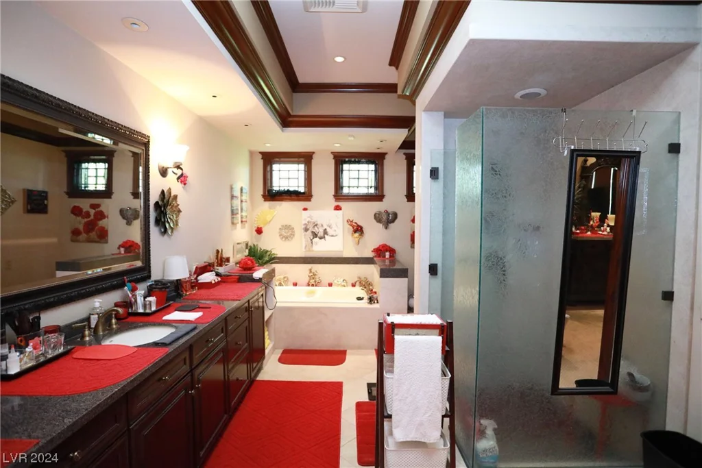 7650 Via Olivero, Las Vegas, NV 89117