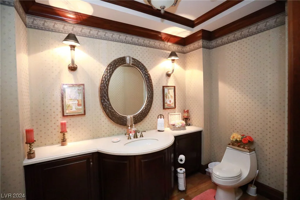 7650 Via Olivero, Las Vegas, NV 89117