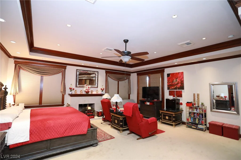 7650 Via Olivero, Las Vegas, NV 89117