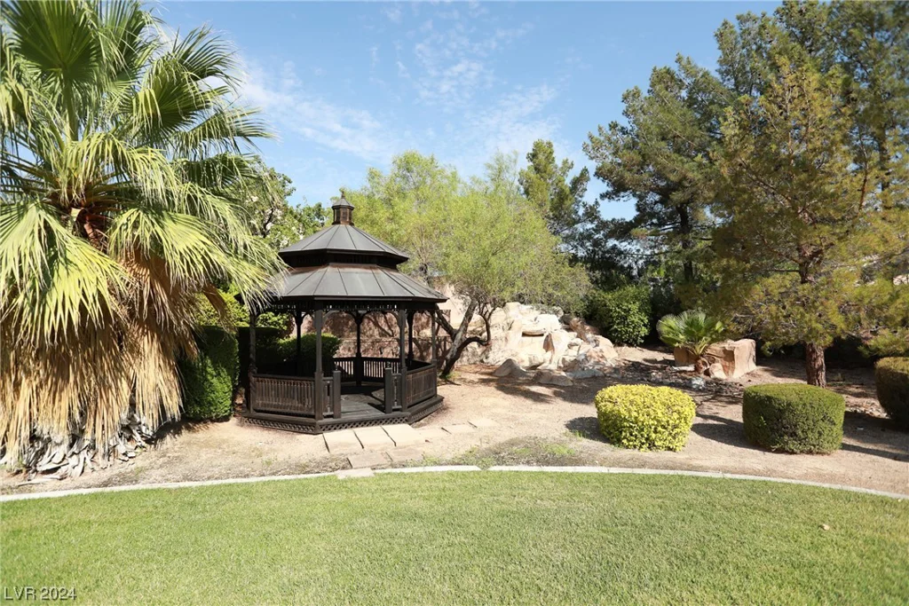 7650 Via Olivero, Las Vegas, NV 89117