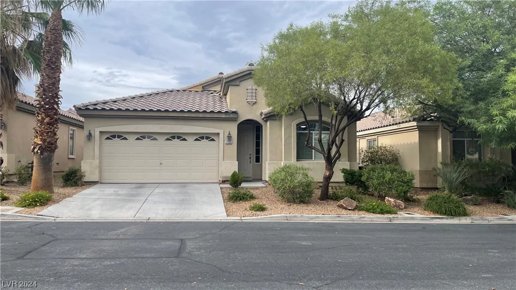 7398 Shelbourne, Las Vegas, NV 89113