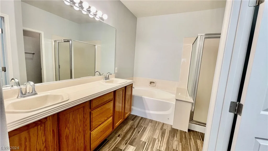 7398 Shelbourne, Las Vegas, NV 89113