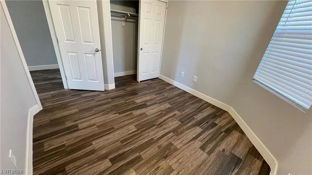 7398 Shelbourne, Las Vegas, NV 89113
