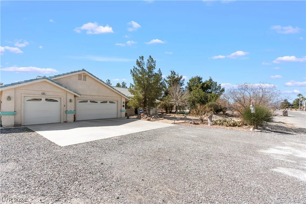 1631 Blackhorn, Pahrump, NV 89048