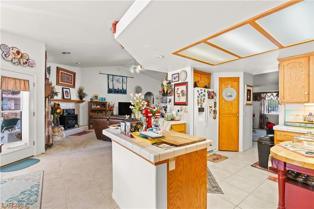 1631 Blackhorn, Pahrump, NV 89048
