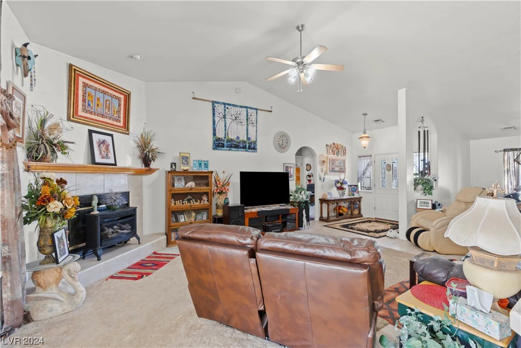 1631 Blackhorn, Pahrump, NV 89048