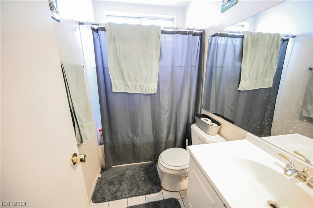 6568 Gazelle, Las Vegas, NV 89108