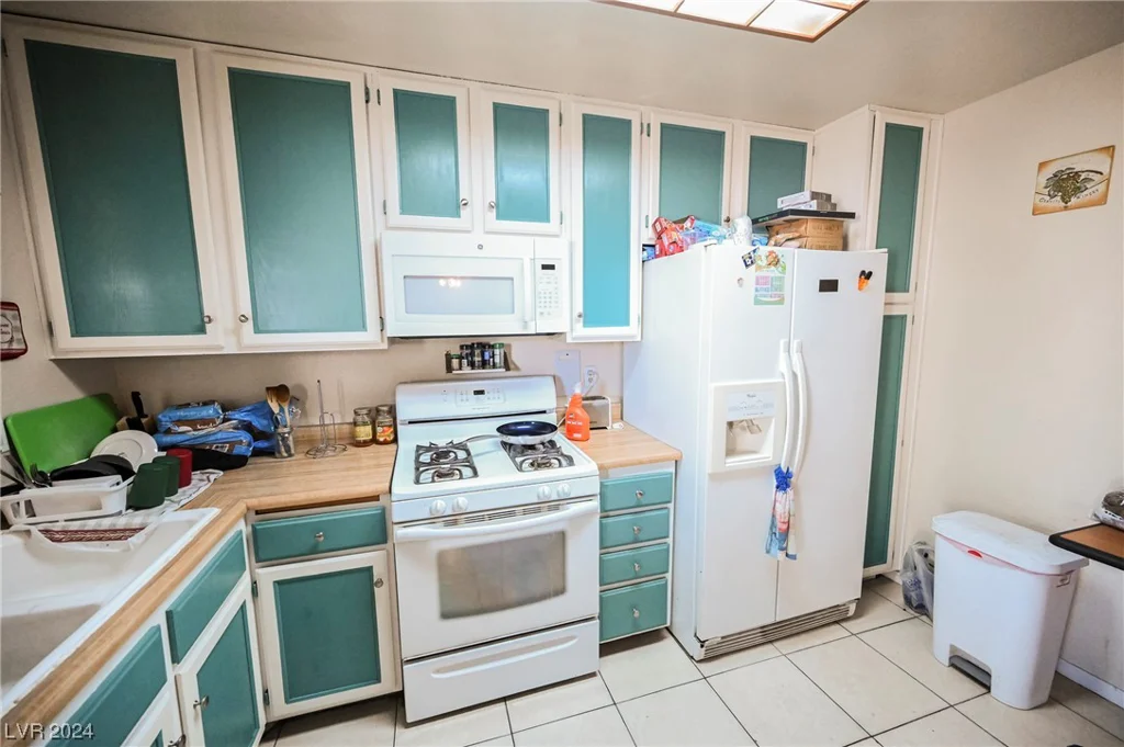 6568 Gazelle, Las Vegas, NV 89108
