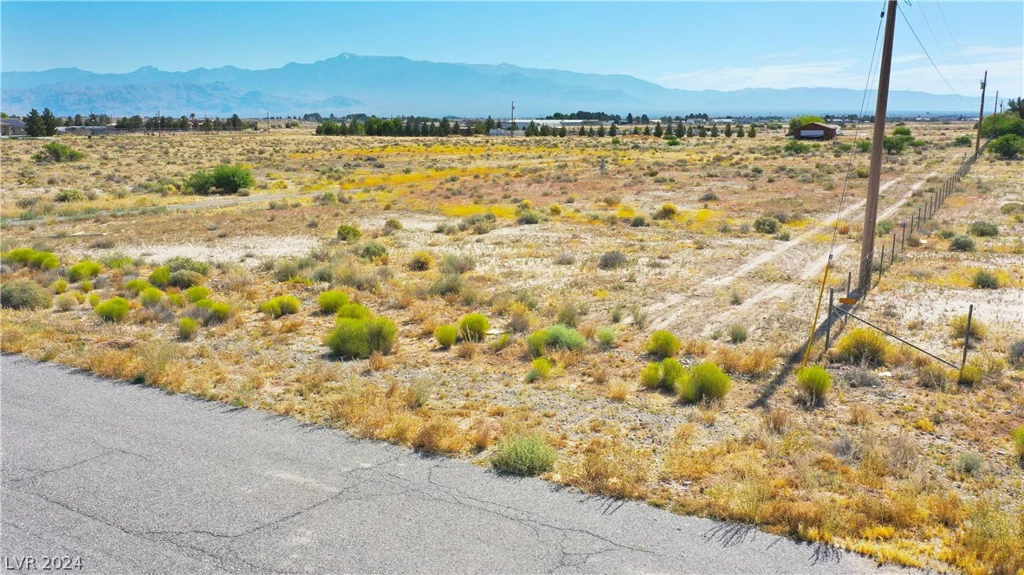 9801 Vicki Ann, Pahrump, NV 89048