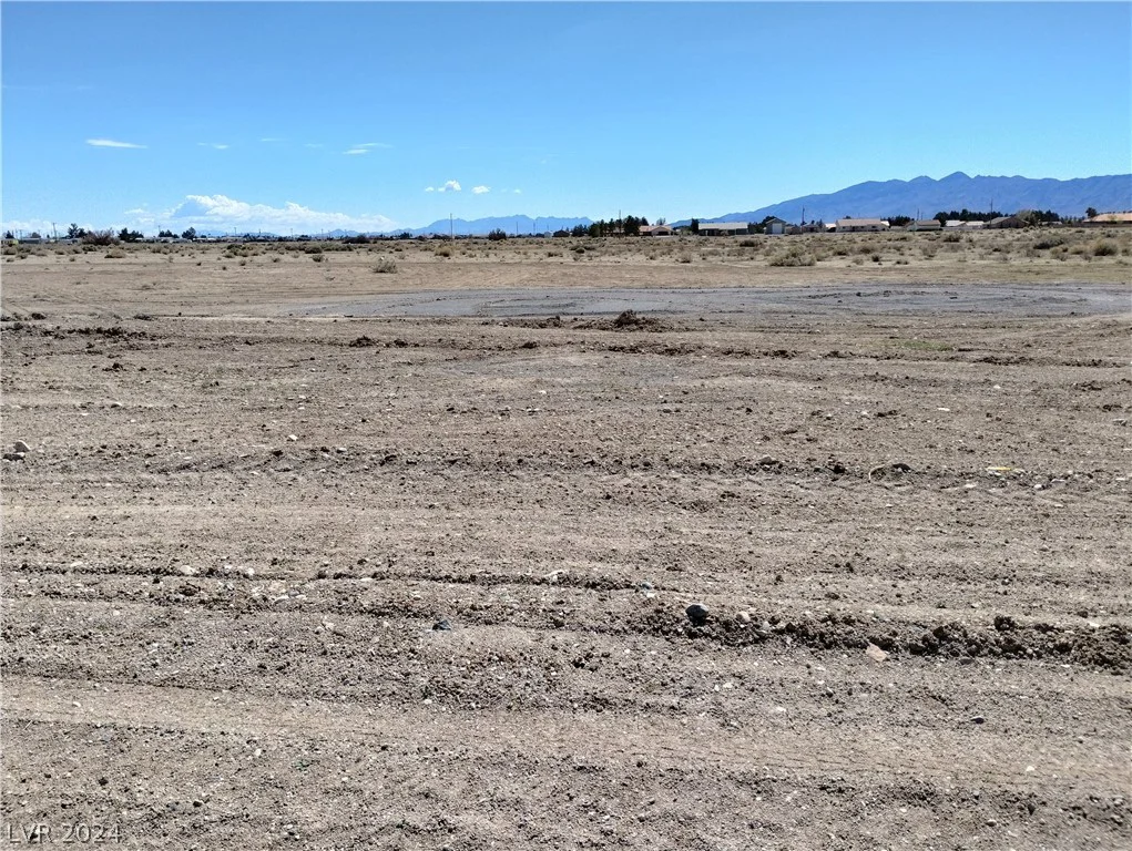 541 Nevada Highway 372, Pahrump, NV 89048