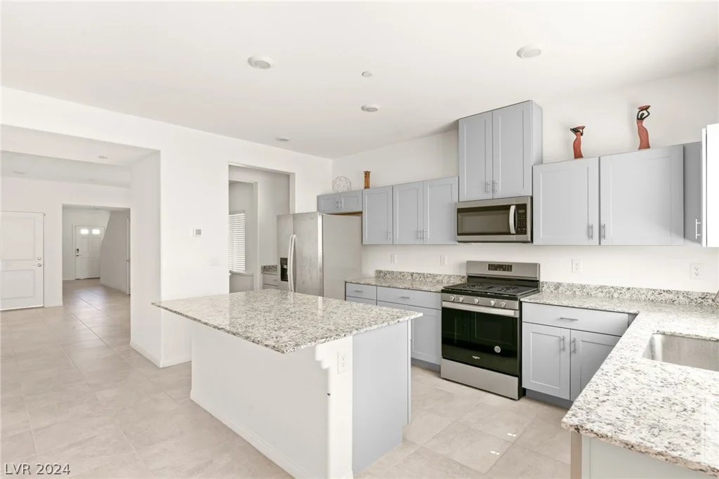 10947 Meridian Fields, Las Vegas, NV 89166