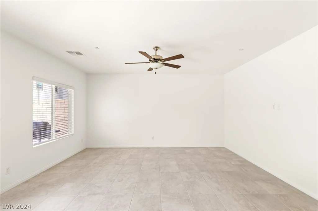 10947 Meridian Fields, Las Vegas, NV 89166