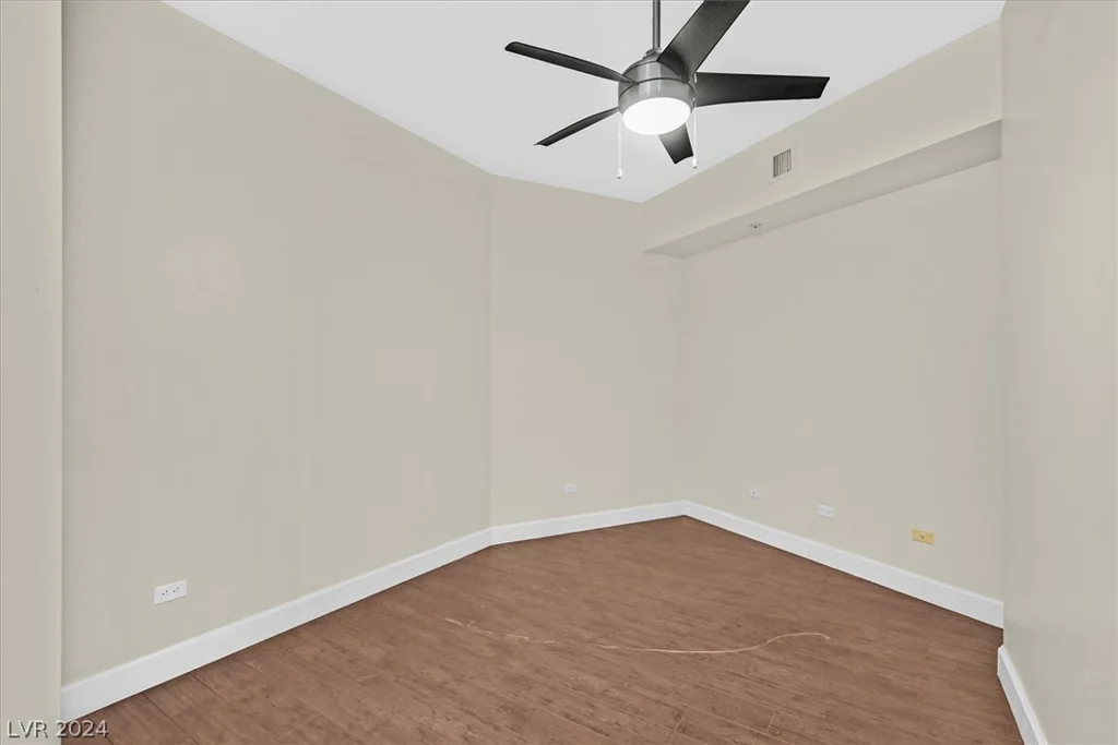 200 Sahara, Las Vegas, NV 89102