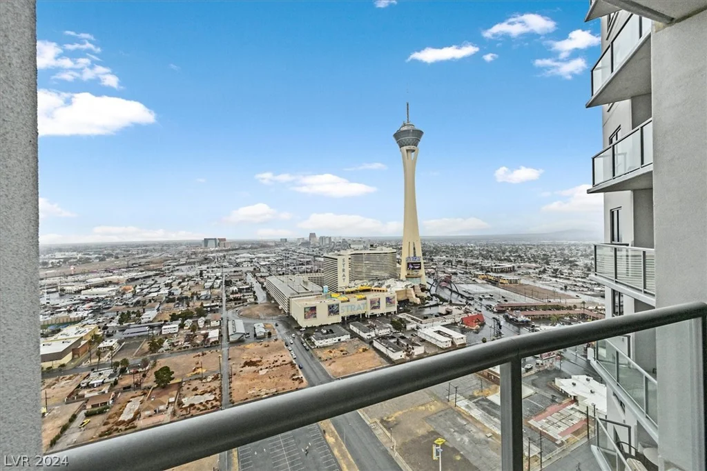 200 Sahara, Las Vegas, NV 89102