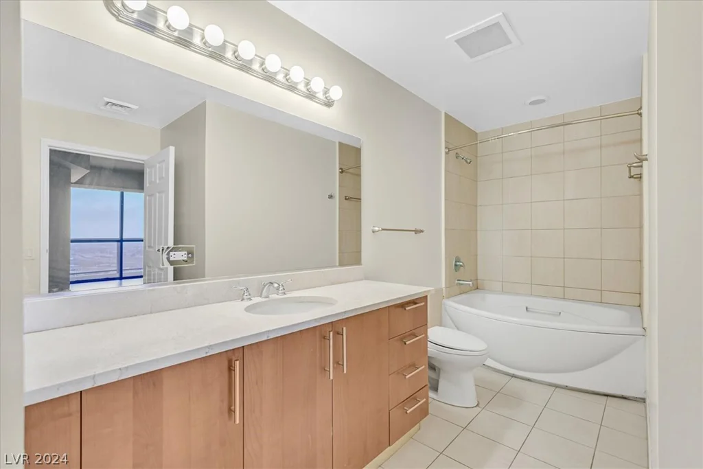 200 Sahara, Las Vegas, NV 89102