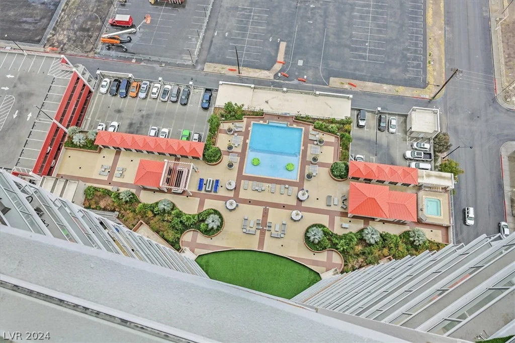 200 Sahara, Las Vegas, NV 89102