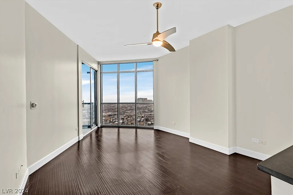 200 Sahara, Las Vegas, NV 89102