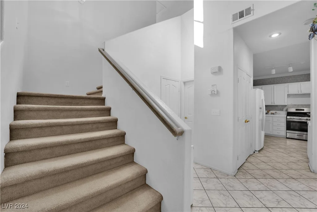 5790 Native Dancer, Las Vegas, NV 89113