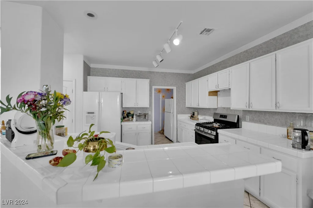 5790 Native Dancer, Las Vegas, NV 89113