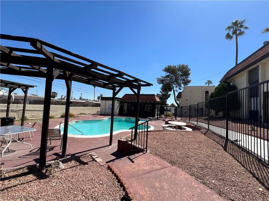 1390 Vegas Valley, Las Vegas, NV 89169
