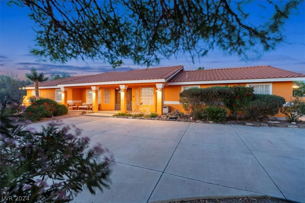 423 Cannes, Henderson, NV 89015