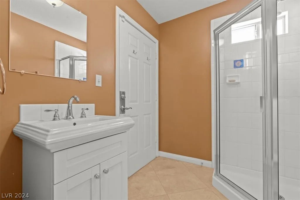 423 Cannes, Henderson, NV 89015