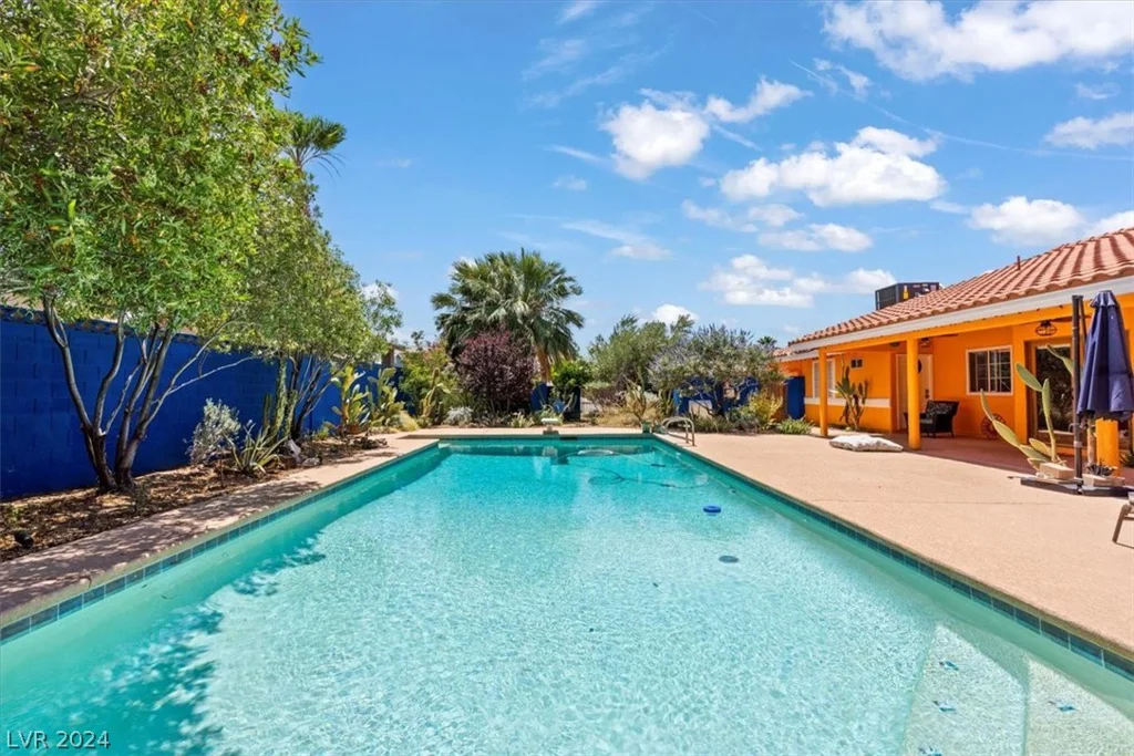 423 Cannes, Henderson, NV 89015