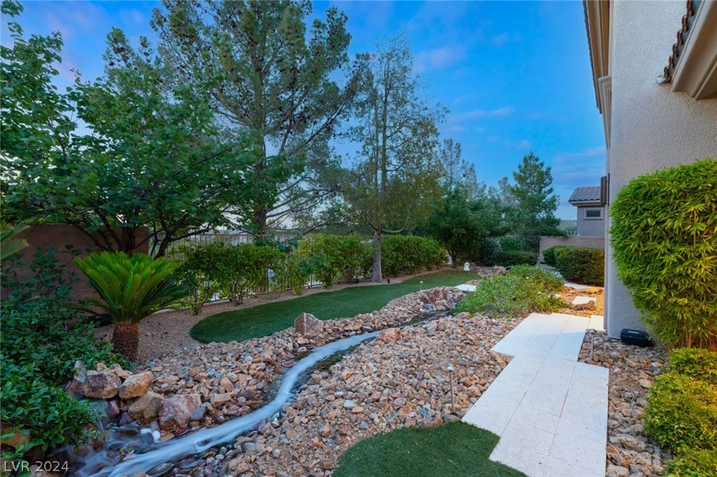 12 CANOA HILLS, Henderson, NV 89052