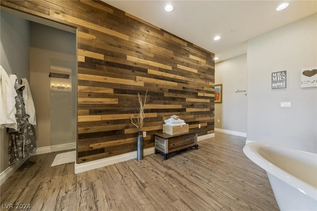 Wounded Horse Trail, Las Vegas, NV 89161