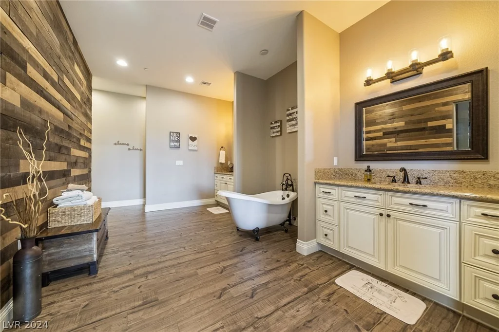 Wounded Horse Trail, Las Vegas, NV 89161