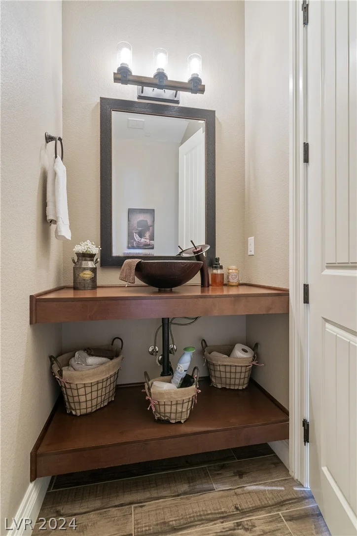 Wounded Horse Trail, Las Vegas, NV 89161