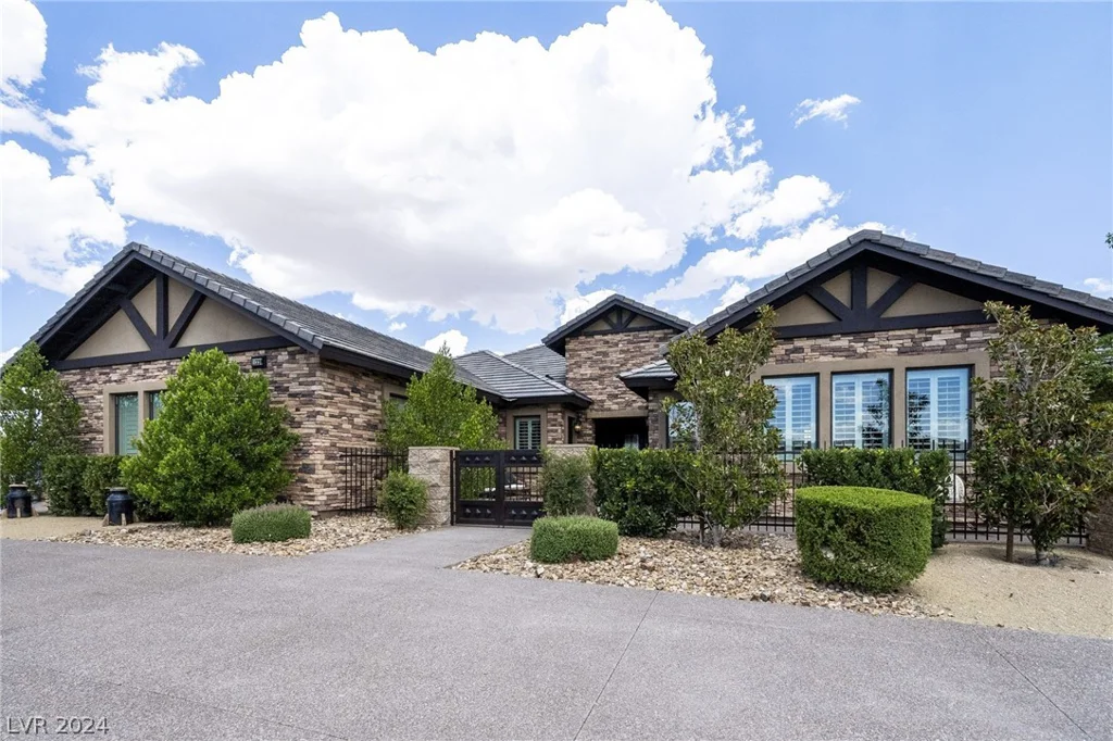 Wounded Horse Trail, Las Vegas, NV 89161