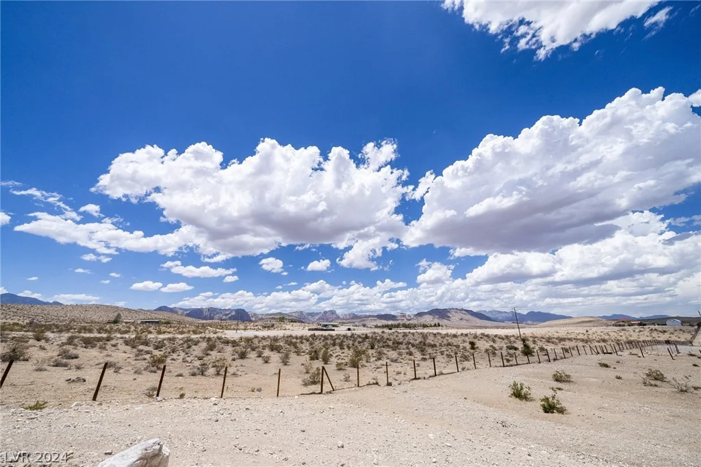 Wounded Horse Trail, Las Vegas, NV 89161
