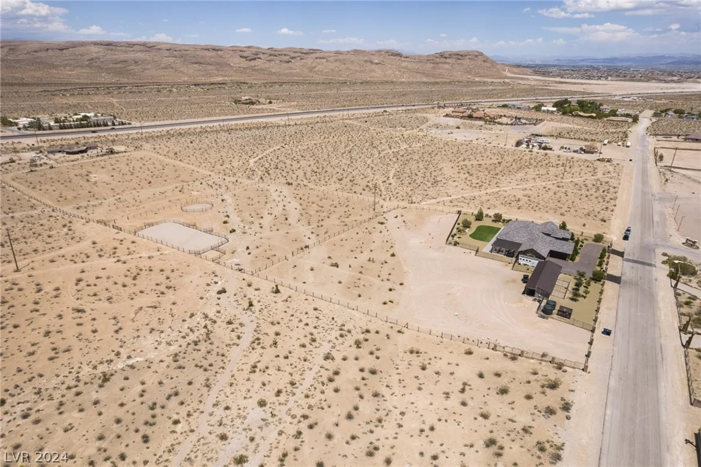 11320 Torino, Las Vegas, NV 89161