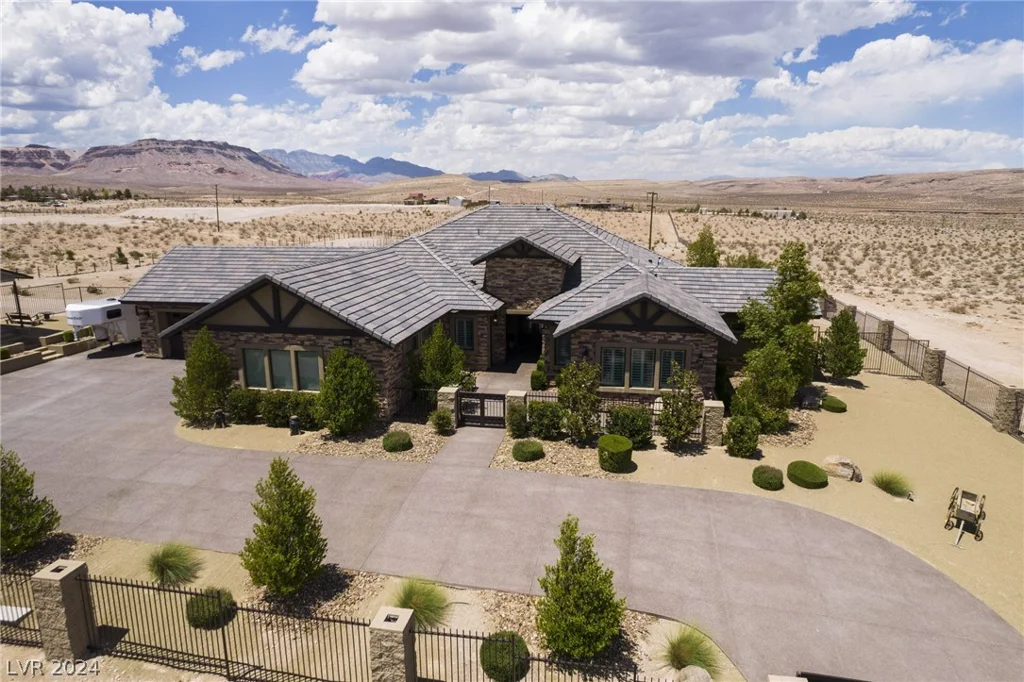 11320 Torino, Las Vegas, NV 89161