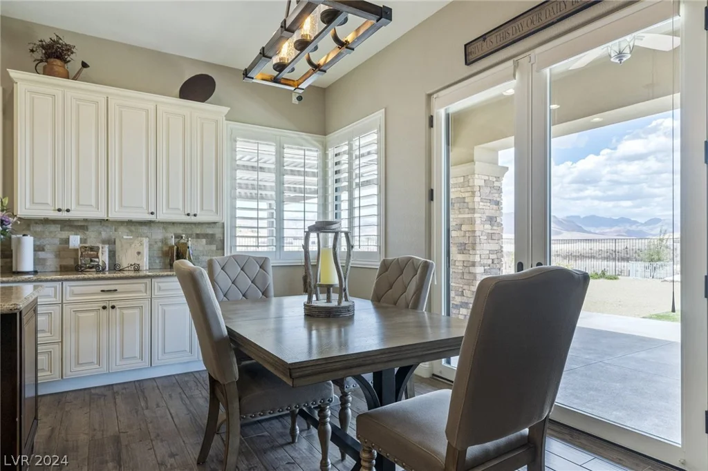 11320 Torino, Las Vegas, NV 89161