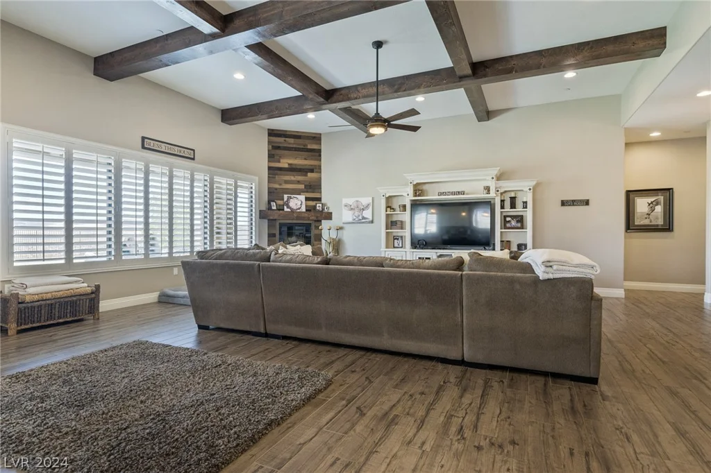 11320 Torino, Las Vegas, NV 89161