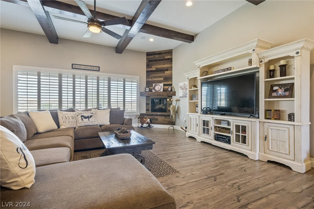 11320 Torino, Las Vegas, NV 89161